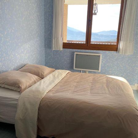 Appartement T3 Avec Vue Sur Le Lac Шорж Екстериор снимка