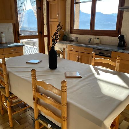 Appartement T3 Avec Vue Sur Le Lac Шорж Екстериор снимка